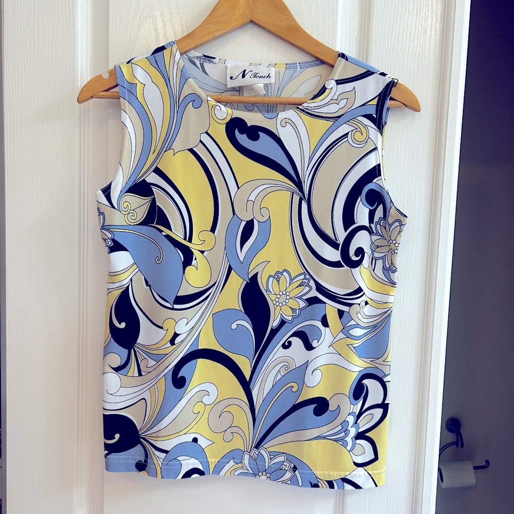 Yellow and blue abstract print sleeveless top fashion Size small #blouse #retro